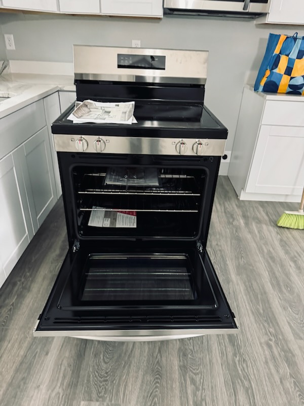 1da2a85c184e45258621406cd4cff5d4